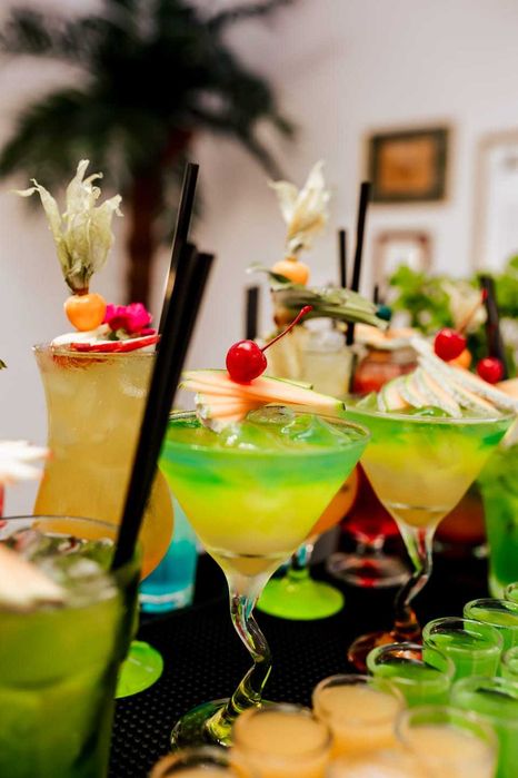 • Mobilny Drink Bar • Usługi barmańskie • Barman - Drinkbar • Wesele