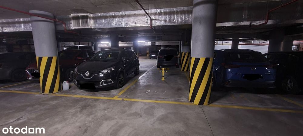 Miejsce parkingowe w garażu podziemnym Belgradzka 12 - metro Natolin