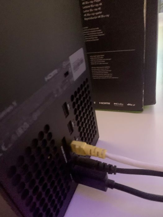 Vendo/troco  Xbox series X com comando Elite 2