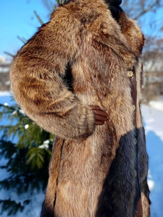 Шуба пальто натуральна єнот