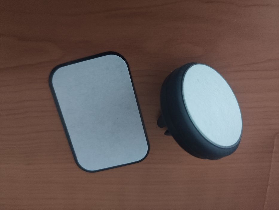 Suporte para telemóvel magnético / Magnetic Cell Phone Holder