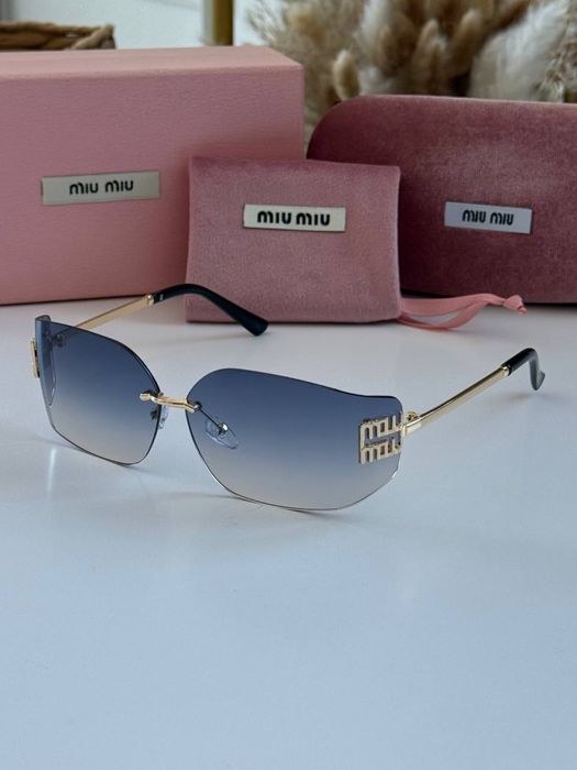 Окуляри Miu Miu 2026 в наявності