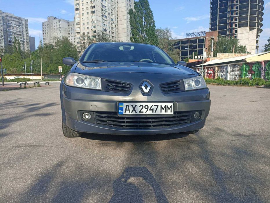 Продам Renault Megane 2006 в отличном состоянии.