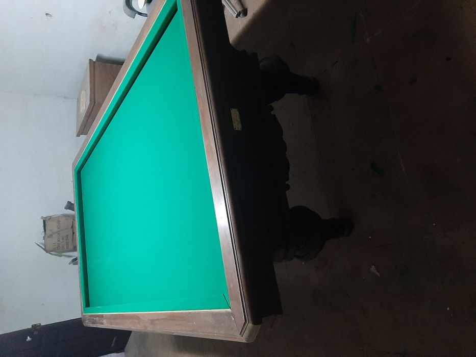 Mesa de bilhar magnífica