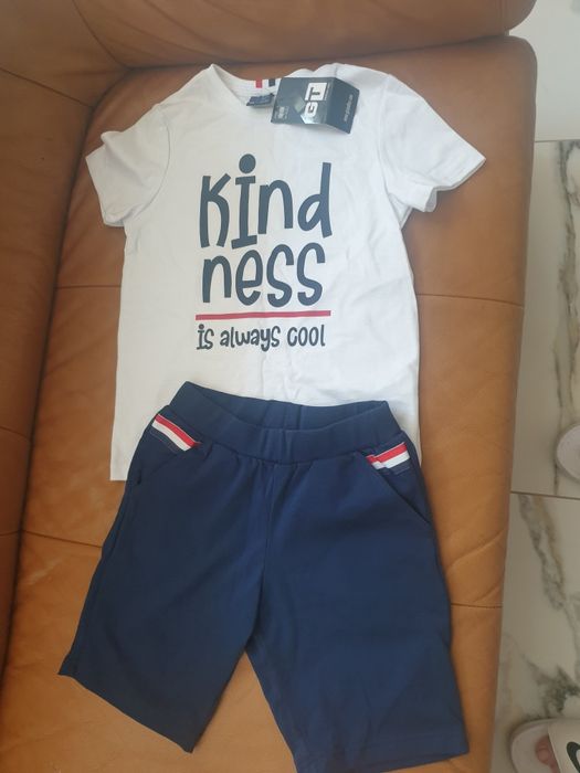 2x zestawy bawelniane T-shirt +spodenki r. 122 bliźniaki