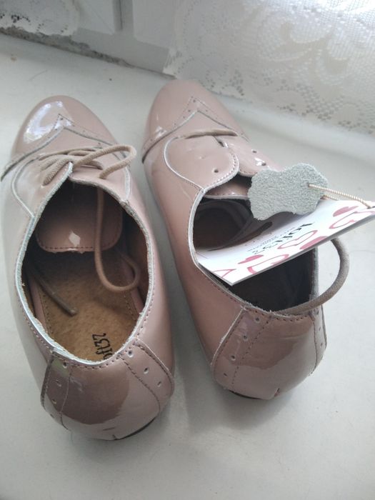 Nowe Pantofle damskie skórzane