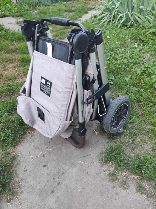 Коляска  Carrello Bravo