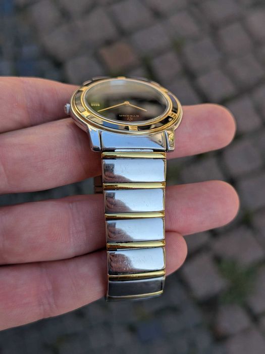 швейцарська Eterna Galaxis