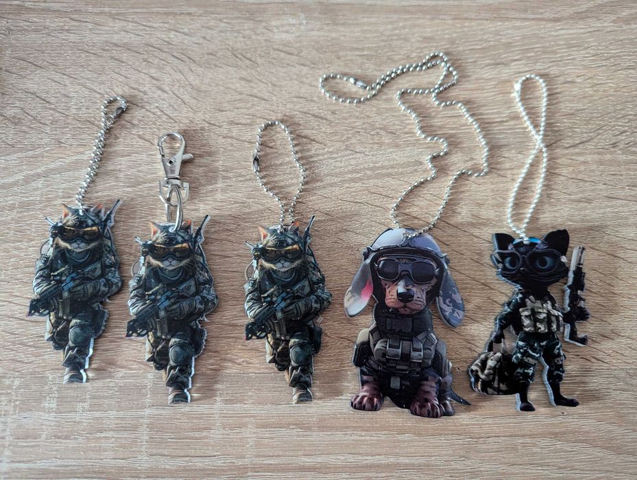 Подвеска на зеркало в машину,елочная игрушка в стиле милитари