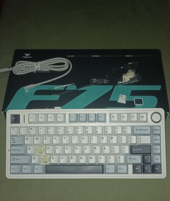 Aula f75 механічна клавіатура