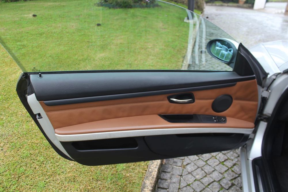 Bmw 320d Coupé e92 2.0 Diesel Automático 2007