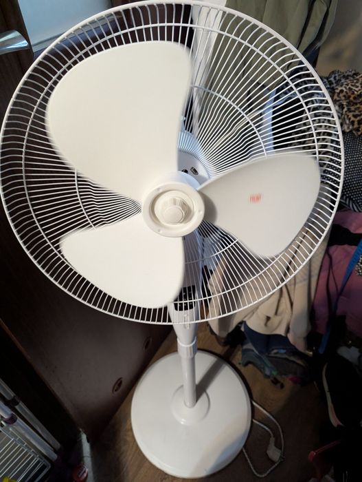 Wentylator podłogowy wiatrak