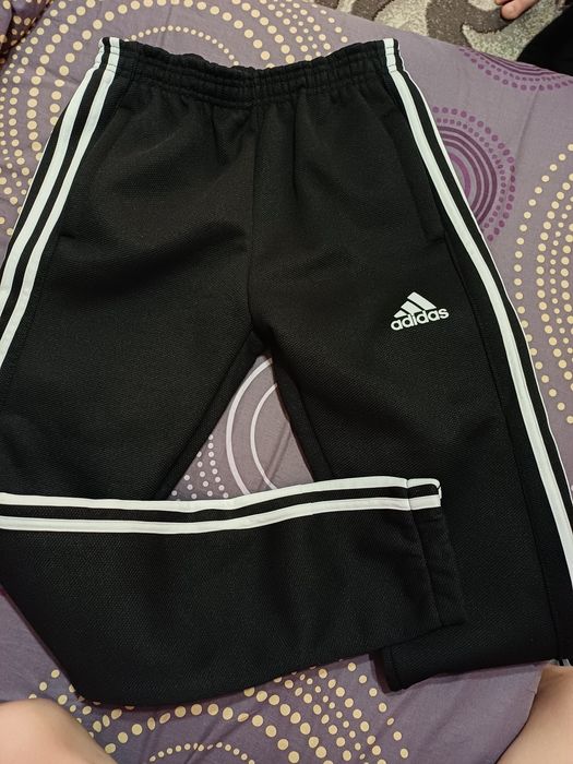 Спортивний костюм