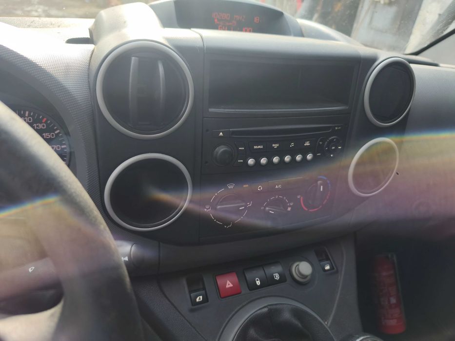 Peugeot partner 3lugares