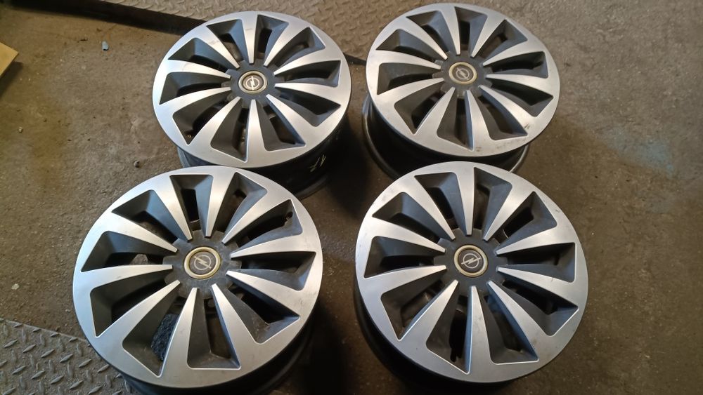 5x120 17 felgi stalowe strukturalne opel Insignia proste!!