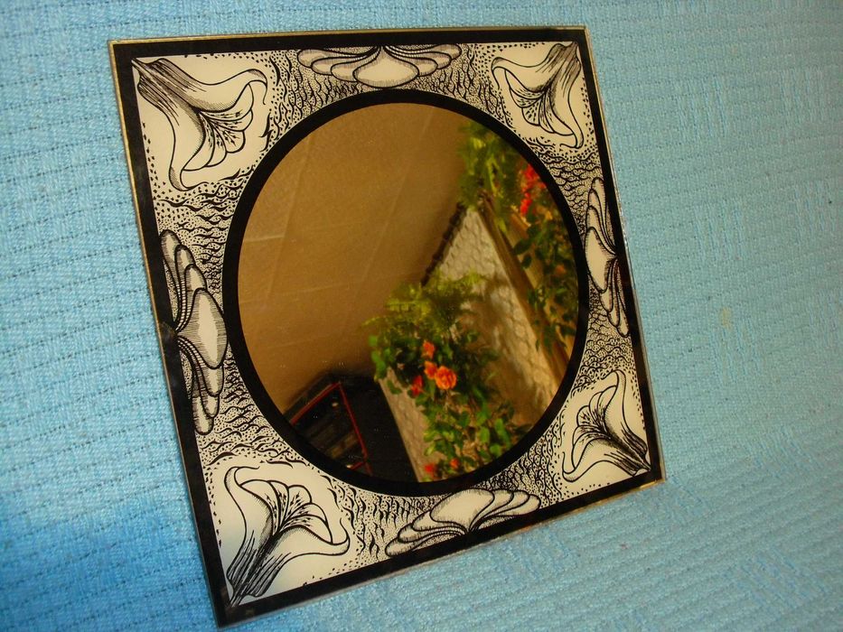 Domowe lustro ozdobne