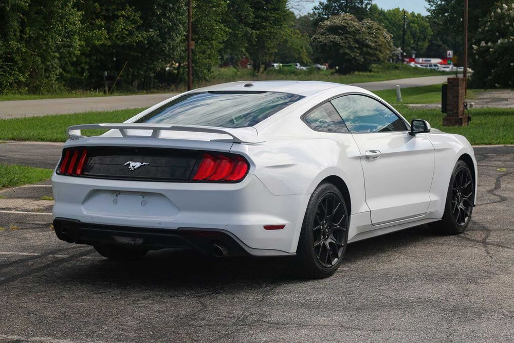 Ford Mustang EcoBoost Premium      2019