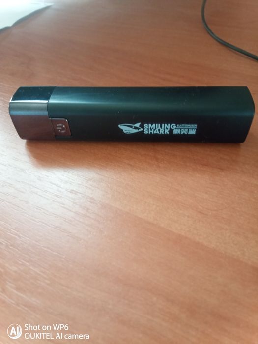 Фонарик карманный, заряжается от юсб, очень хорошо и ярко светит, три