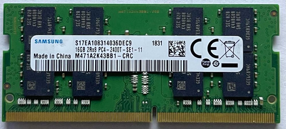 1x 16 GB RAM DDR4 Samsung 1 kość [112]