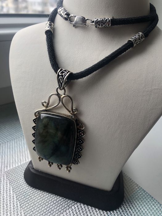 Серебро.Лабрадор.Лаврикит