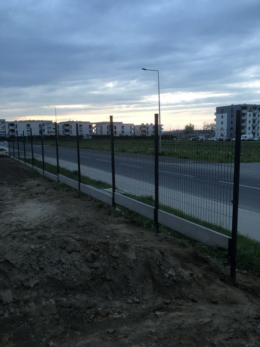 Ogrodzenie panelowe betonowe balustrada schody stalowe