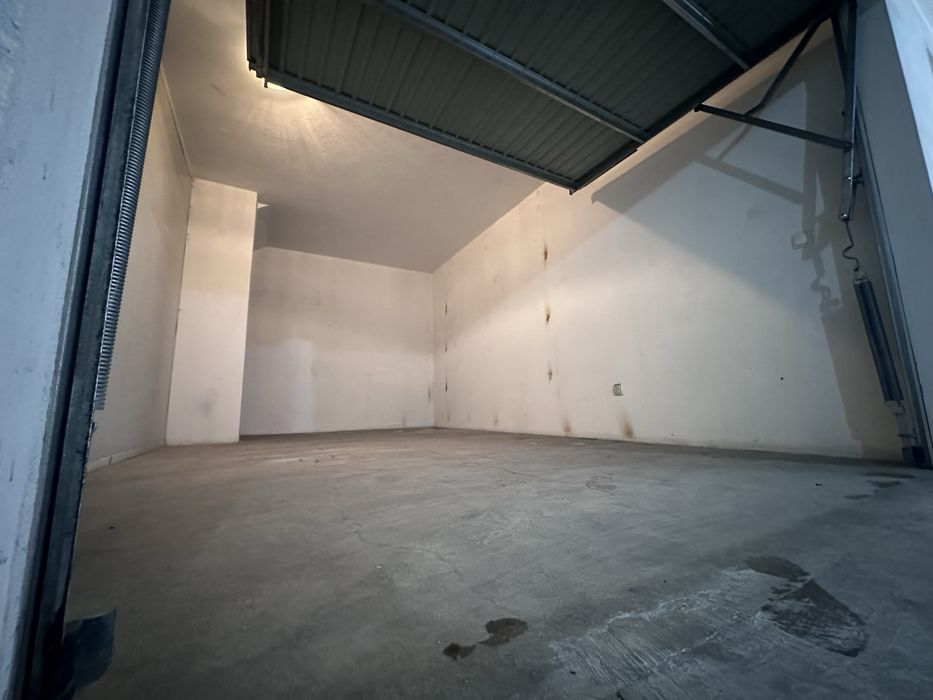 Garagem fechada