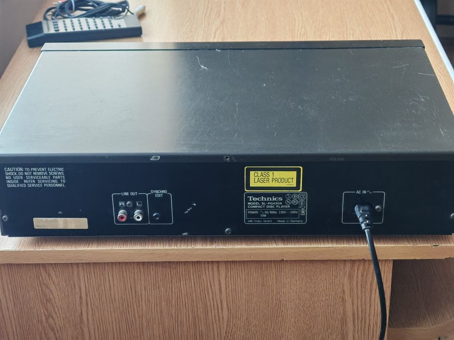 CD проигравач Technics SL-PG420A