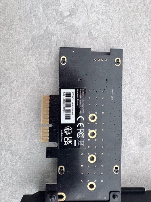 ICY BOX IB‑PCI208‑HS Adaptador PCI‑E NVMe M.2 [105]