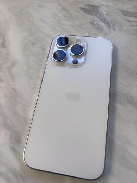 Iphone 14 PRO - jak nowy
