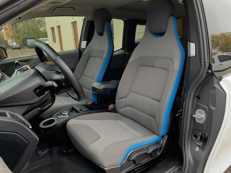 BMW I3 2020 електро 42.2 kWt