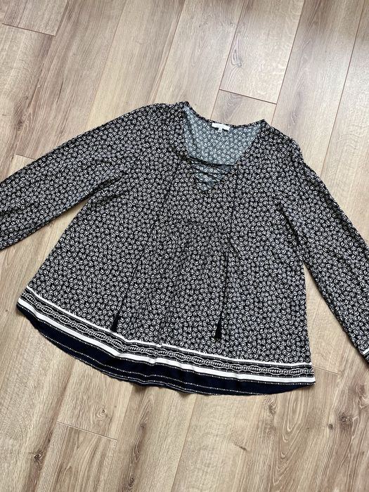 Piękna bluzka BOHO z ozdobnym wiązaniem 48