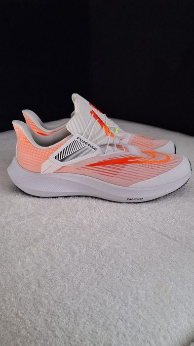 Кросівки Nike Air Zoom Pegasus FLYEASE 4E DJ7382 100 US9 EU42.5 27cm