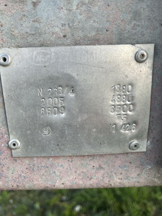 Sprzedam rozrzutnik czarna bialostocks