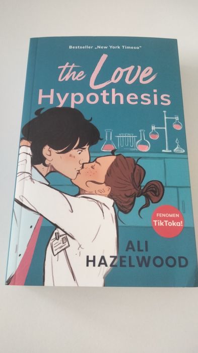 Ali Hazelwood - The love hypothesis
