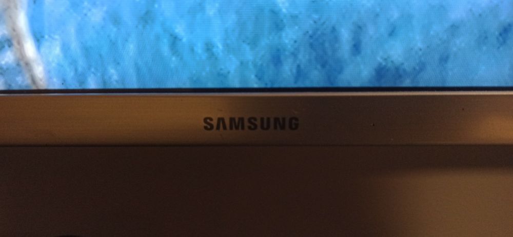 TV. SAMSUNG 55 cali i (35 cali)