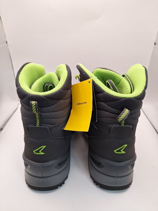 Buty trekingowe LOWA unisex 42 GORE-TEX vibram