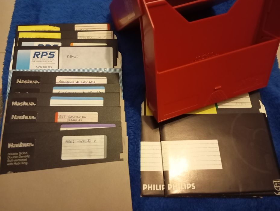 Diskettes 5.25 com arquivo