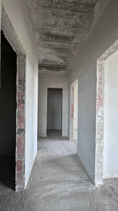 Продаж 2 кімнатної квартири БІЛЯ ОЗЕРА, ГАРНА ЦІНА, збудований будинок