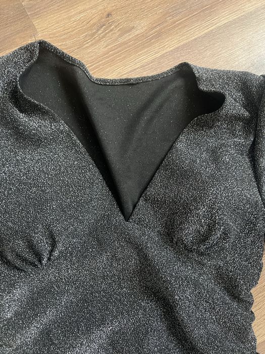 Sukienka blyszczaca szara s