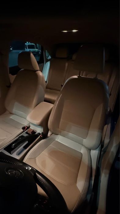 Volkswagen Passat B7 SE 2.5 бензин
