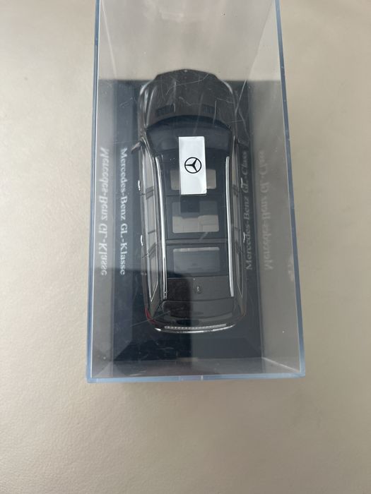 Model kolekcjonerski Mercedes-Benz GL Klasse1/43