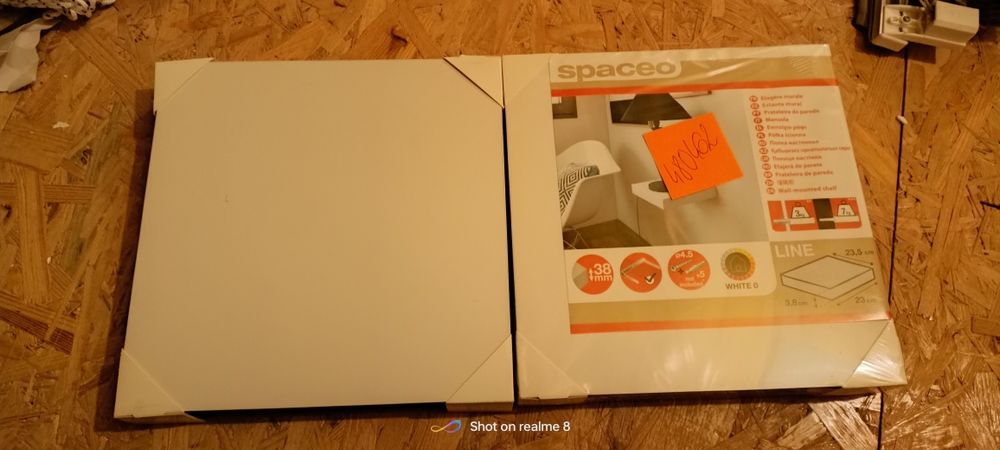 Półki ścienne różne rodzaje