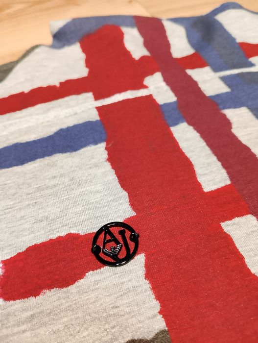 Nowa Damska Bluza Armani Jeans