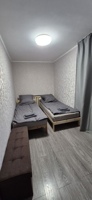 Продам гарну 2 кімнатну квартиру на Г.Кондратьєва біля театру Щепкіна