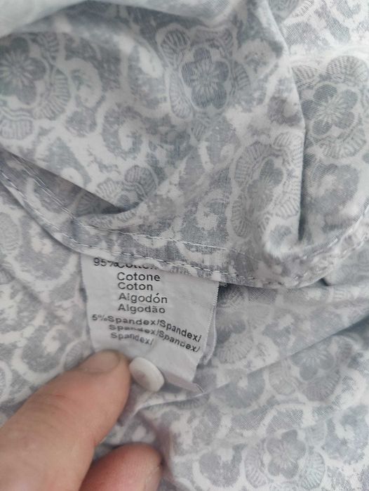 Camisa Tony Backer tam. L em ótimo estado.