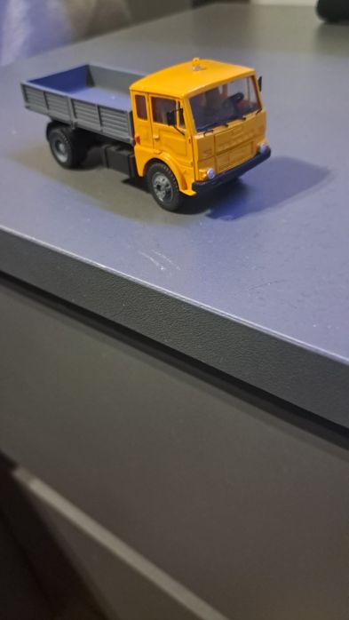 Jelcz Tololoko H0 1/87 sawmodel