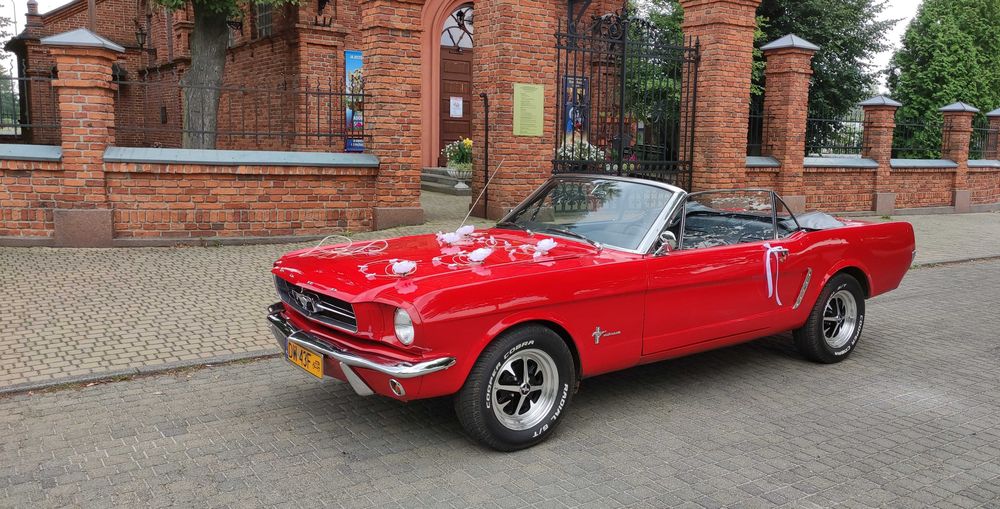 Ford Mustang 1965 kabrio auto Do Ślubu na wesele