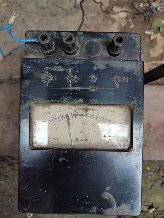 мегомметр   ф 4102/1 в отличном состоянии