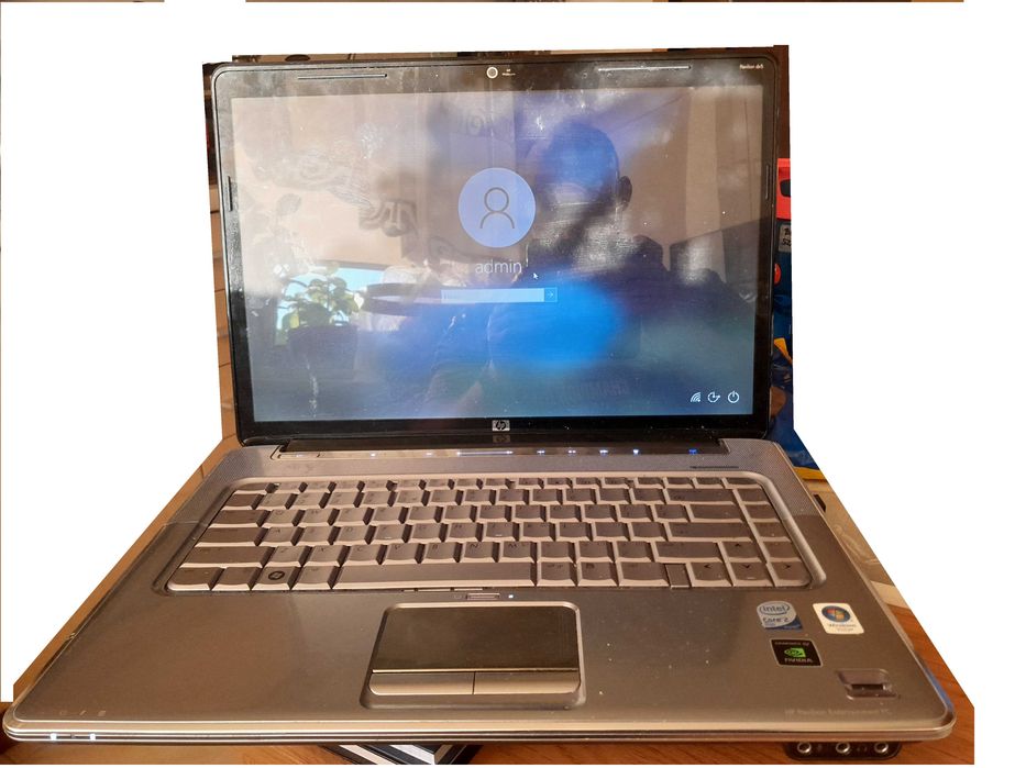 Laptop Hp Pawillion dv5-1140ew