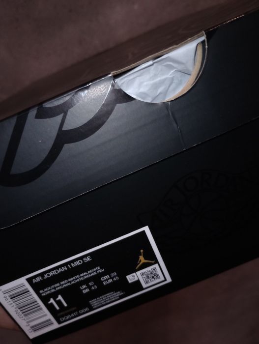 Air Jordan MID 1 Christmas